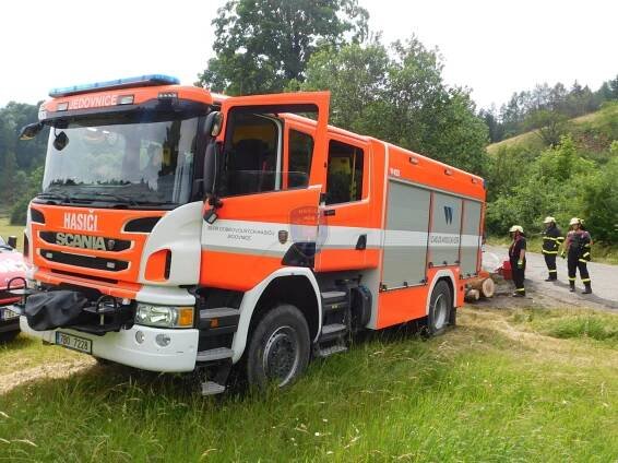 SDH Jedovnice | Odstranění spadeného stromu u Vilémovic (39)