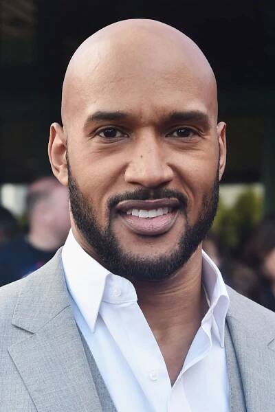 Henry Simmons herec