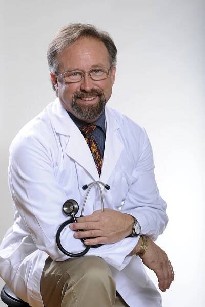 Van White Coat sitting 021