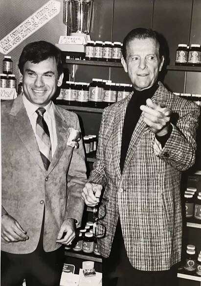 Earl Mindell with Robert Cummings | Dr. Earl Mindell