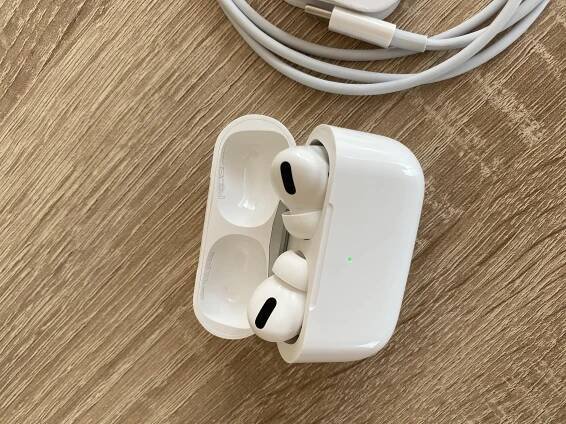 Prodám Airpods PRO za 4 500 CZK - 10/2020 - Apple Bazar