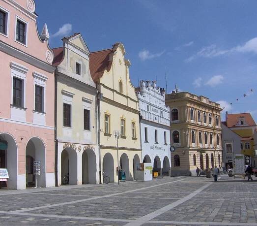 Soubor:Trebon-square2.jpg – Wikipedie