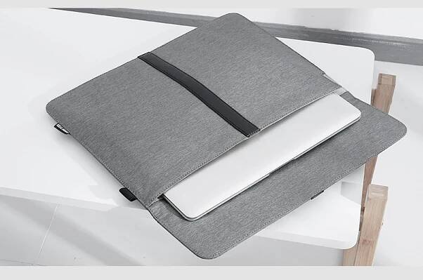Obal na notebook 15,6" -