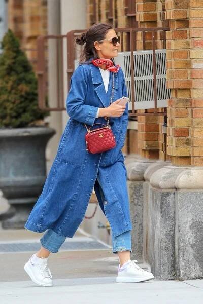 Z tuctovky módní ikonou: Razantní proměna Katie Holmes šokuje! Co se od ní naučit?