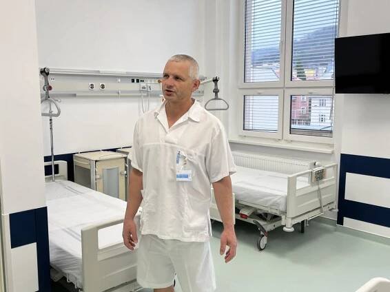 Nemocnice Karlovy Vary se pyšní zbrusu novým ortopedickým oddělením | KV Kraj