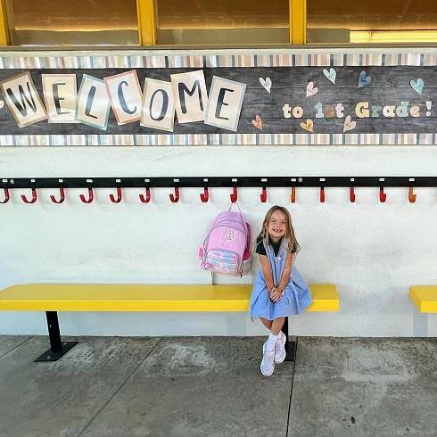 And just like that, we have a 1st grader… 💖🥲