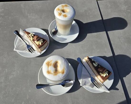 Jamai Cafe (Kavárna) • Mapy.com