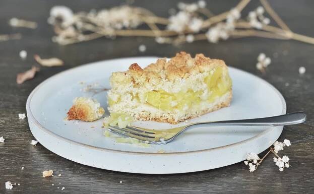 Pineapple and Coconut Shortcake