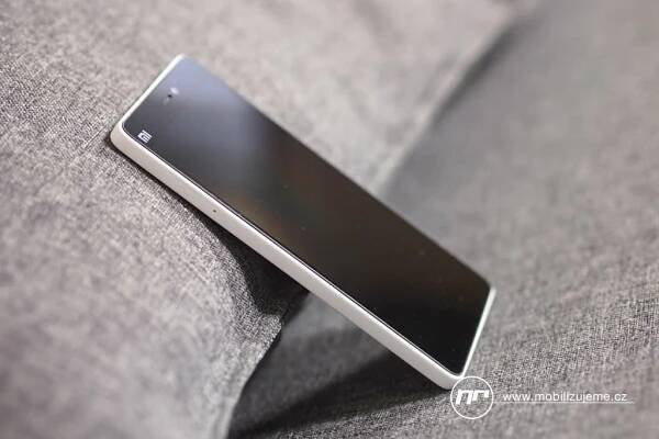 Recenze Xiaomi Mi4c: vlajková loď v přestrojení - Mobilizujeme.cz