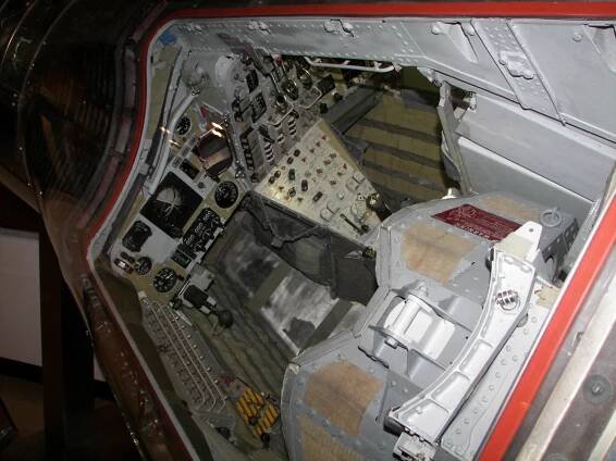::: GEMINI 9 :::
