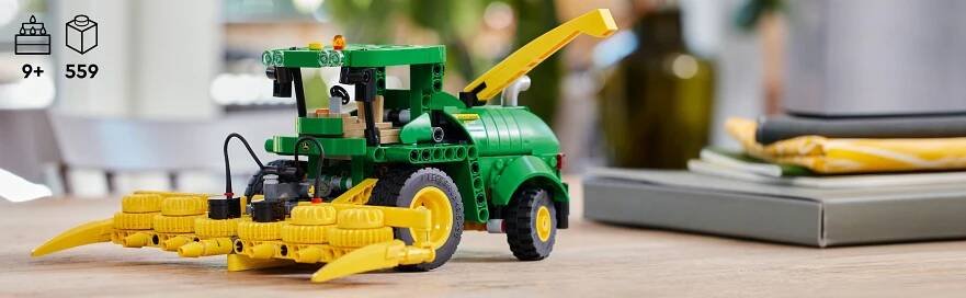 LEGO® Technic 42168 John Deere 9700 Forage Harvester | Maxíkovy hračky