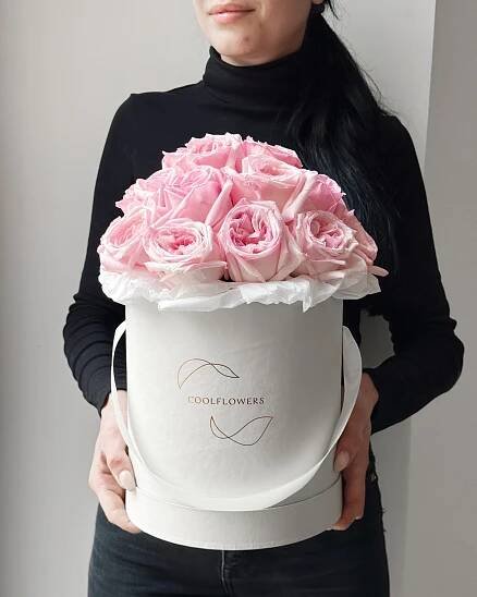 Květinový box GRAND: Voňavé růže Růžové– COOLFLOWERS
