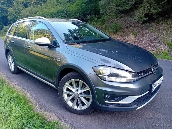 VW GOLF 4x4 Alltrack 2.0, 110 kw. Nafta, manuál. - Karlovy Vary