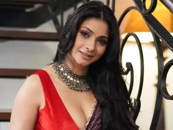 Priyanka Chopra, Mona Singh, Rakhi Sawant: 6 Divas Who Froze Their Eggs