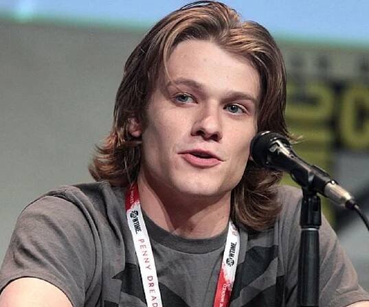 Lucas Till Biography - Facts, Childhood, Family Life & Achievements