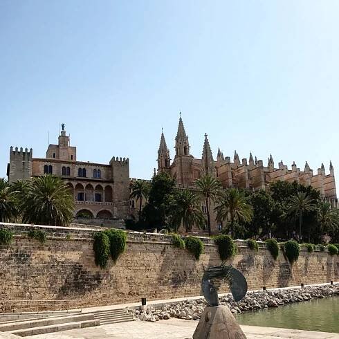 A Day in Palma de Mallorca - Making the Case