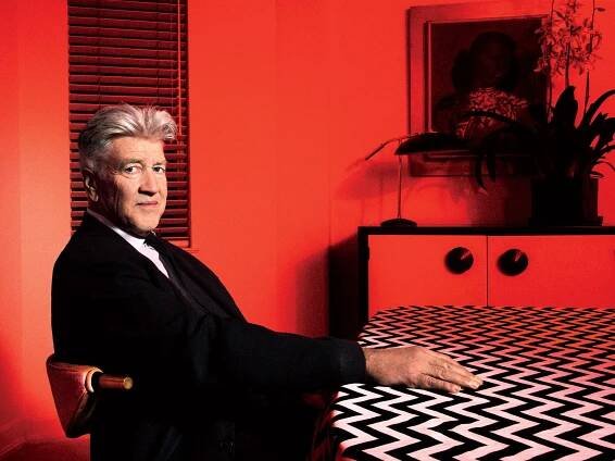 David Lynch in the Beautiful World of "Twin Peaks"