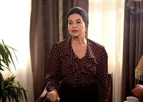 Bizi Birleştiren Hayat - Episode 45 (E45) (2024)