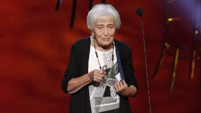 Zemřela herečka Helena Kružíková. Dabérce Ellie z Dallasu bylo 92 let. Promluvila Daniela Kolářová