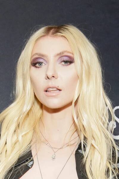 Taylor Momsen Invents a New Way to Go Topless at NYFW