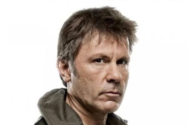 Bruce Dickinson v novém filmovém dokumentu... | Spark Rock Magazine