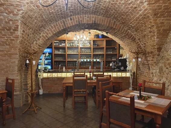 Restaurace | Zámecká restaurace Stará Ves n/O