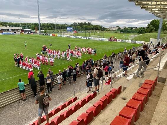 Oslavy 120 let fotbalu v Kroměříži: porážka s Ružomberokem i ocenění legend