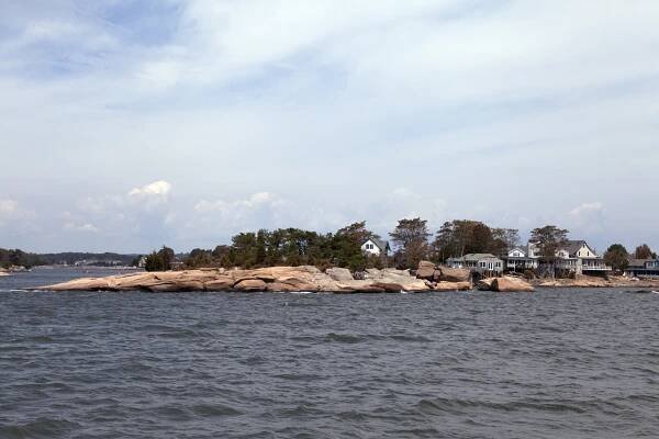 Two Survive Small Plane Crash in Long Island Sound