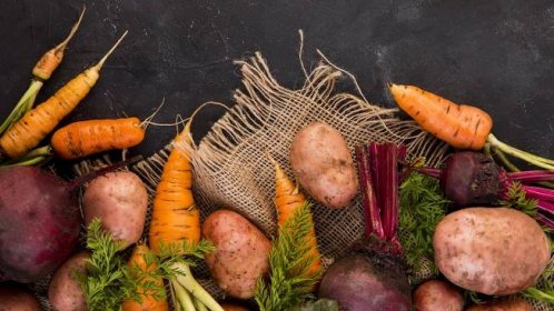 7 receptů na jídla z celeru: Aromatická zelenina chutná syrová, vařená i smažená