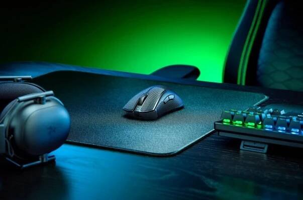Razer DeathAdder V3 Pro - Black