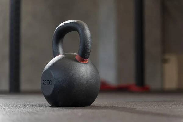 kettlebell, Ako si správne vybrať kettlebell + TOP 5 cvikov s kettlebellom