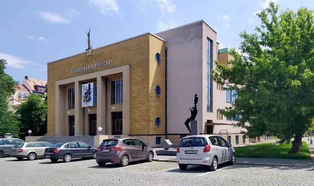Databáze divadelní architektury / Divadelní architektura v Evropě