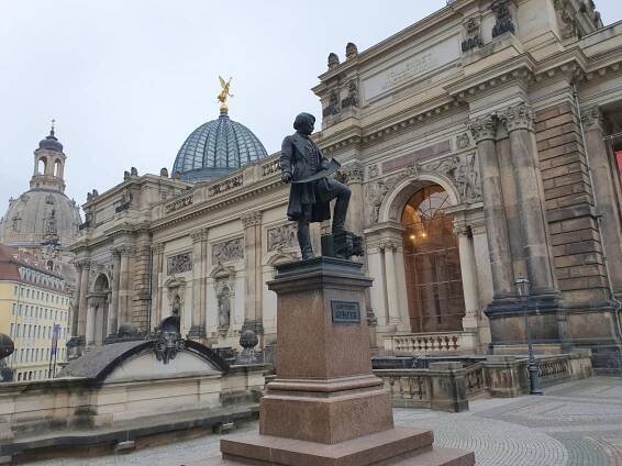 Gottfried Semper Denkmal