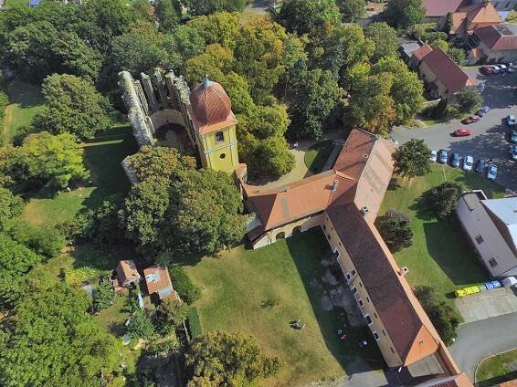 Foto:  Městys Panenský Týnec