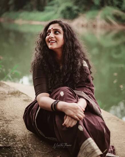 Aarsha Baiju: 6 Dazzling Photos That Highlight Her Unique Style and Personality - Webskerala