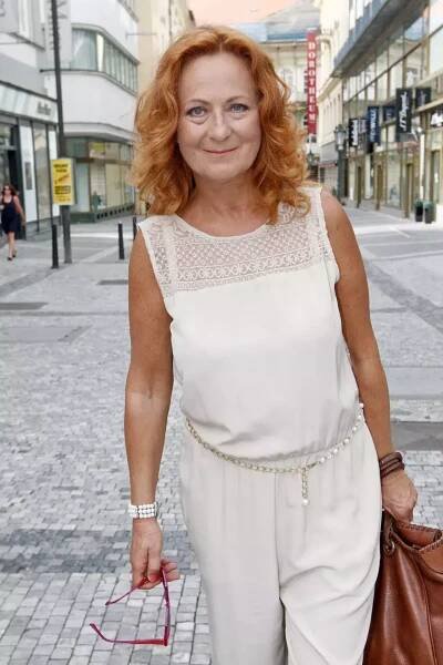 Simona Stašová