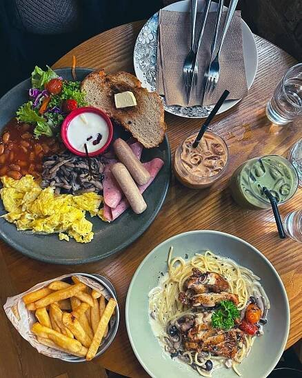 Updated List: 4 cafes with Holiday Vibes in the Klang Valley | OnlyFoodKL