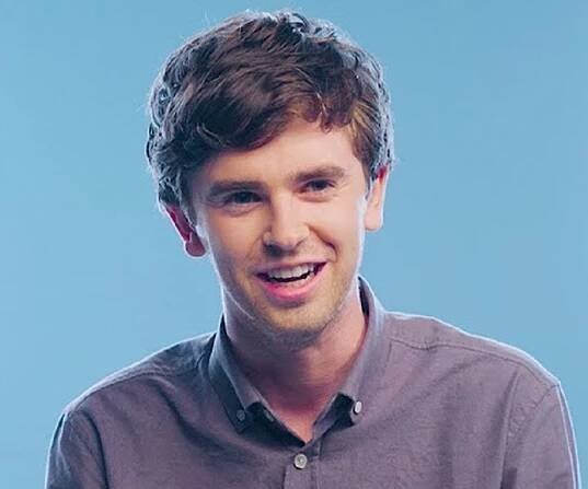 Freddie Highmore Biography - Facts, Childhood, Family Life & Achievements of English Actor