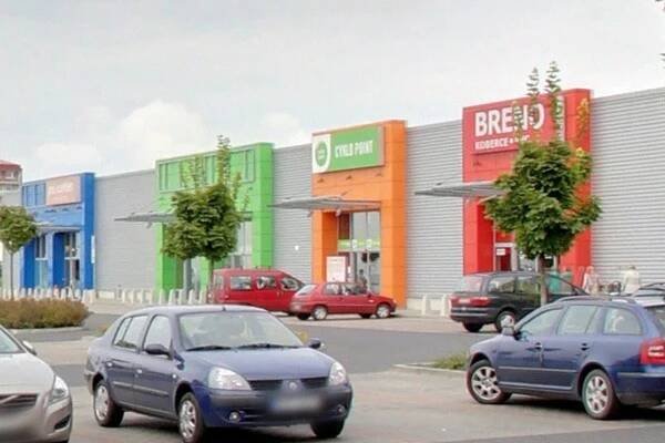 Retailový park v Mostě změnil majitele, chystá remodeling