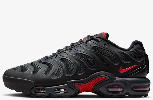 Nike Air Max Plus Drift Men's Shoes - Black/Dark Smoke Grey/University Red