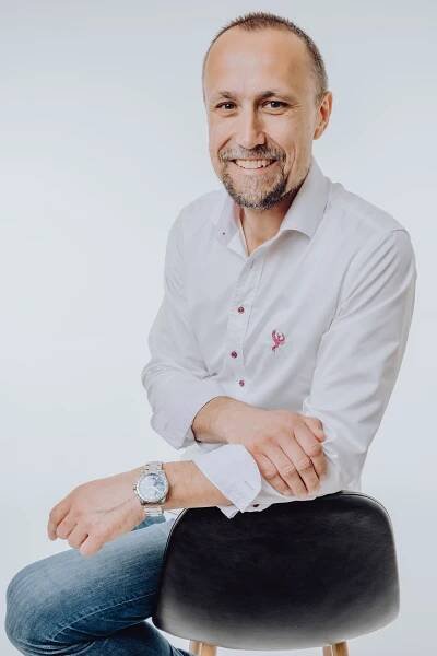 Optika Fénix Kroměříž | Značková prodejna s komplexním vyšetřením