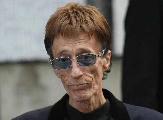 Robin Gibb trpí bolestivou chorobou střev