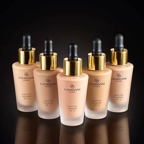 Make-up Giordani Gold Liquid Silk SPF 12