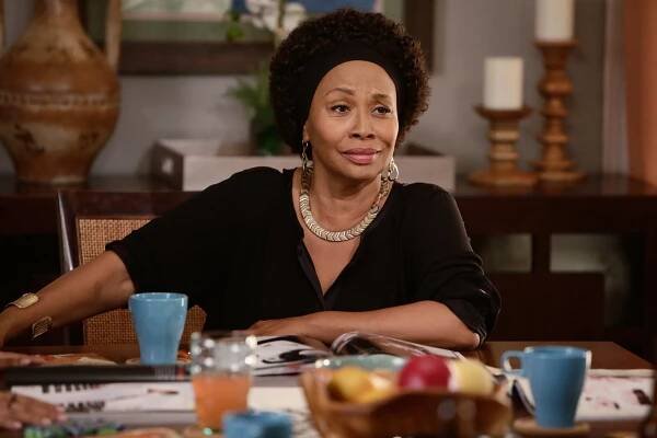 Black-ish - Parental Guidance - Z filmu - Jenifer Lewis