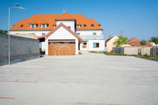 Pronájem Byt 1+kk, Pražská, Neratovice - Byškovice, okres Mělník
