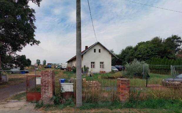 Prodej rodinný dům - Dolany, Pardubice, 200 m2