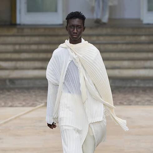 Issey Miyake Homme Plissé to Show Nomadically, Starting With Pitti Uomo This June