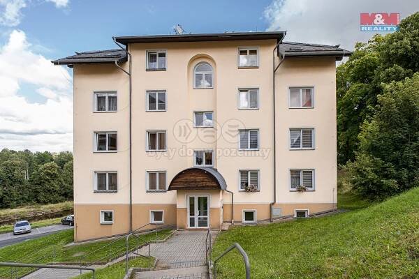 Pronájem Byt 2+1, Kostelní, Plesná, okres Cheb
