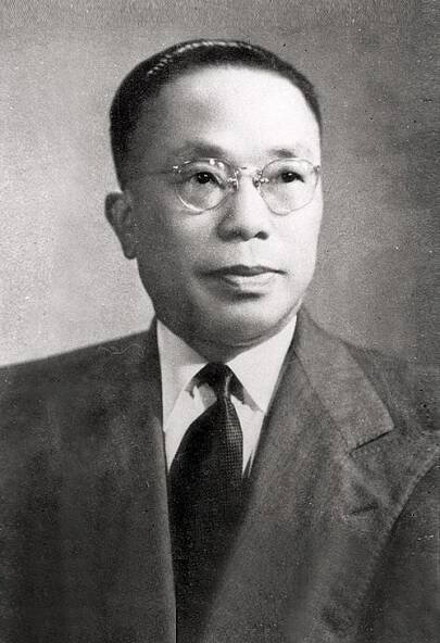 Soubor:Yu Hung-Chun.jpg – Wikipedie