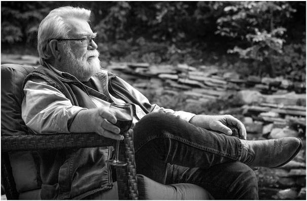 Legendary artist Mike Ploog ©2023 Brent Miller Photography